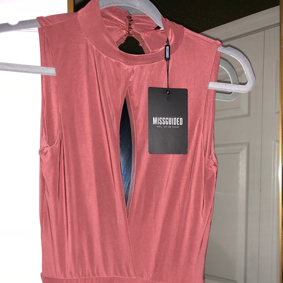 Dress - Picture 5 of 7